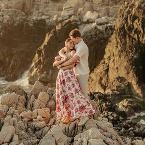 Abercrombie & Fitch Poplin Tiered Maxi Skirt & Off-the Shoulder Poplin Set Top